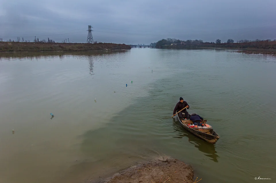 Kür–Araz qovşağı, Sabirabad — 2016-cı ilə aid bölgə fotoşəkli; 2003 daşqınını göstərmir.